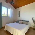 Des Oliviers Holiday home *