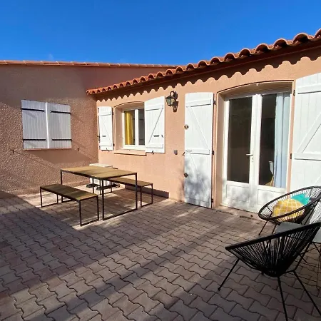 Holiday home Des Oliviers *