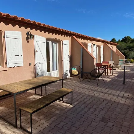 Des Oliviers Cases-de-Pene