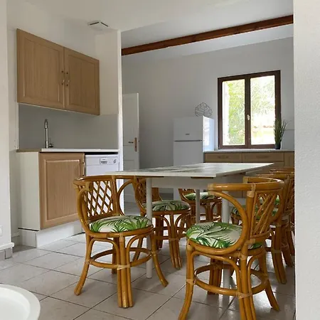 Holiday home Des Oliviers