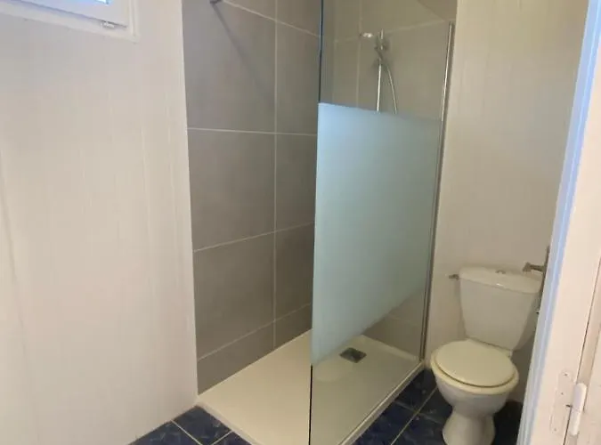 Des Oliviers Nyaraló *