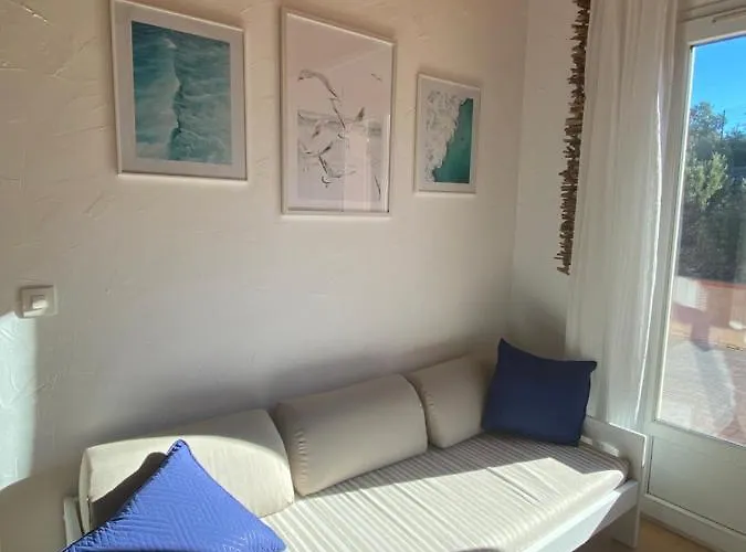 Des Oliviers Cases-de-Pène