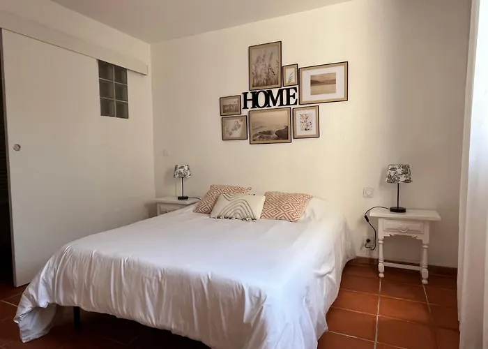 Des Oliviers Cases-de-Pène